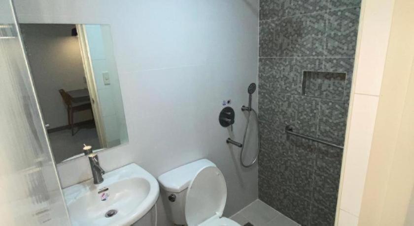 Hotel Sogo Sta Mesa Manila Exteriör bild
